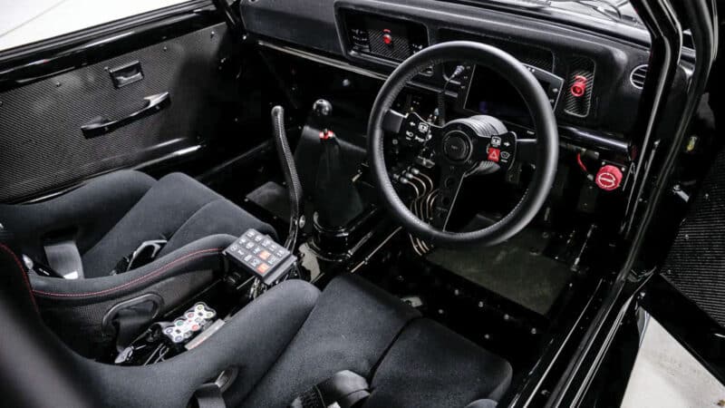 1984 Vauxhall Chevette ‘the Vader’ interior