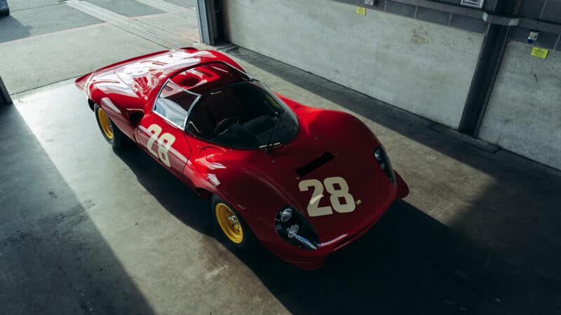 Ferrari Dino 206S in pit garage